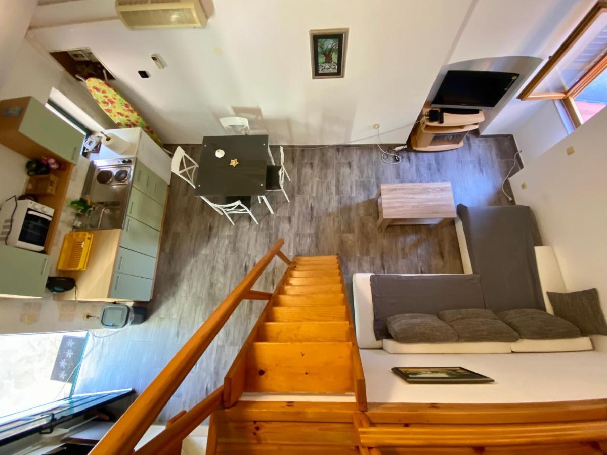 Apartman Robi Vrsine Exterior foto