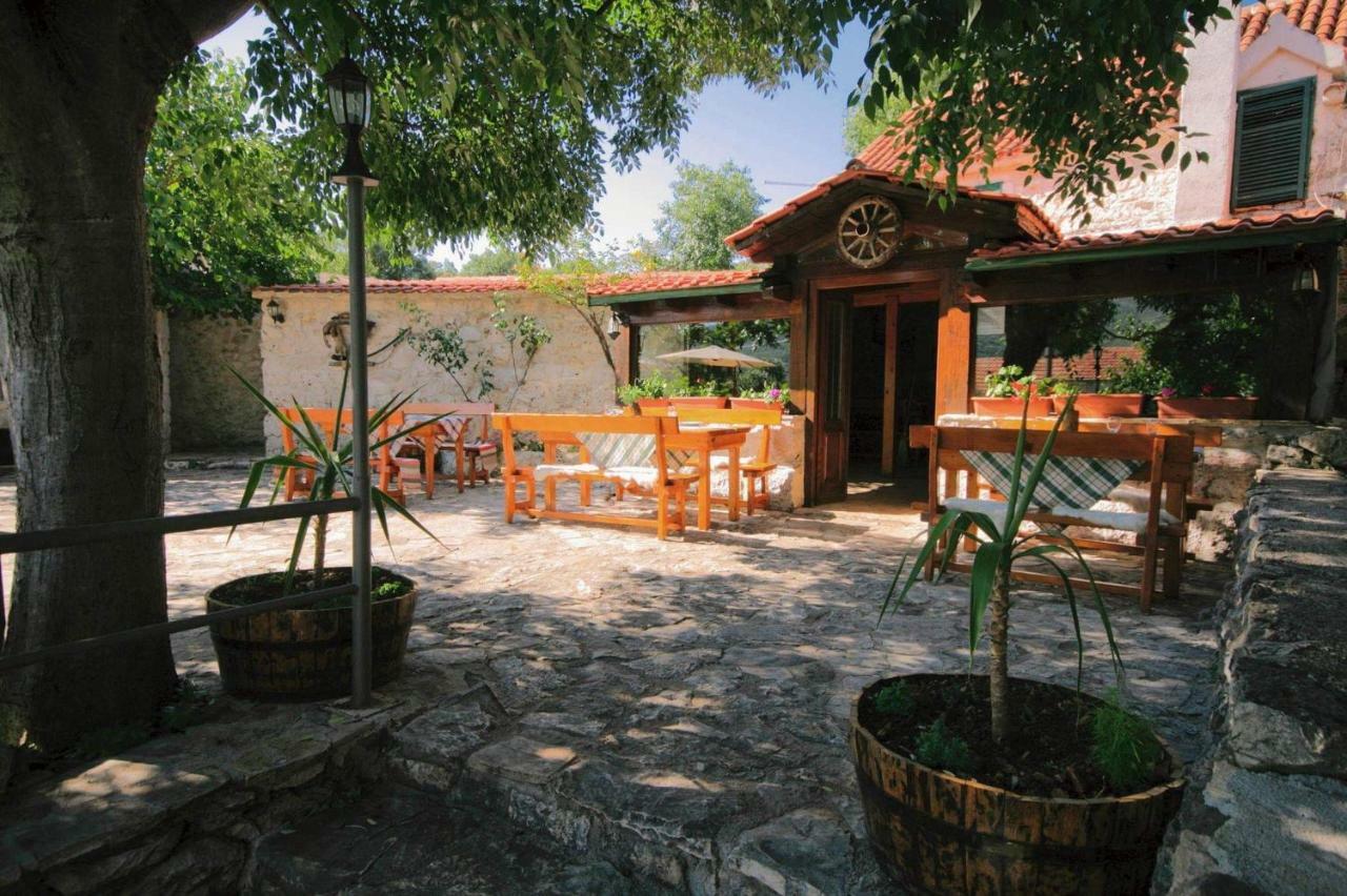 Apartman Robi Vrsine Exterior foto